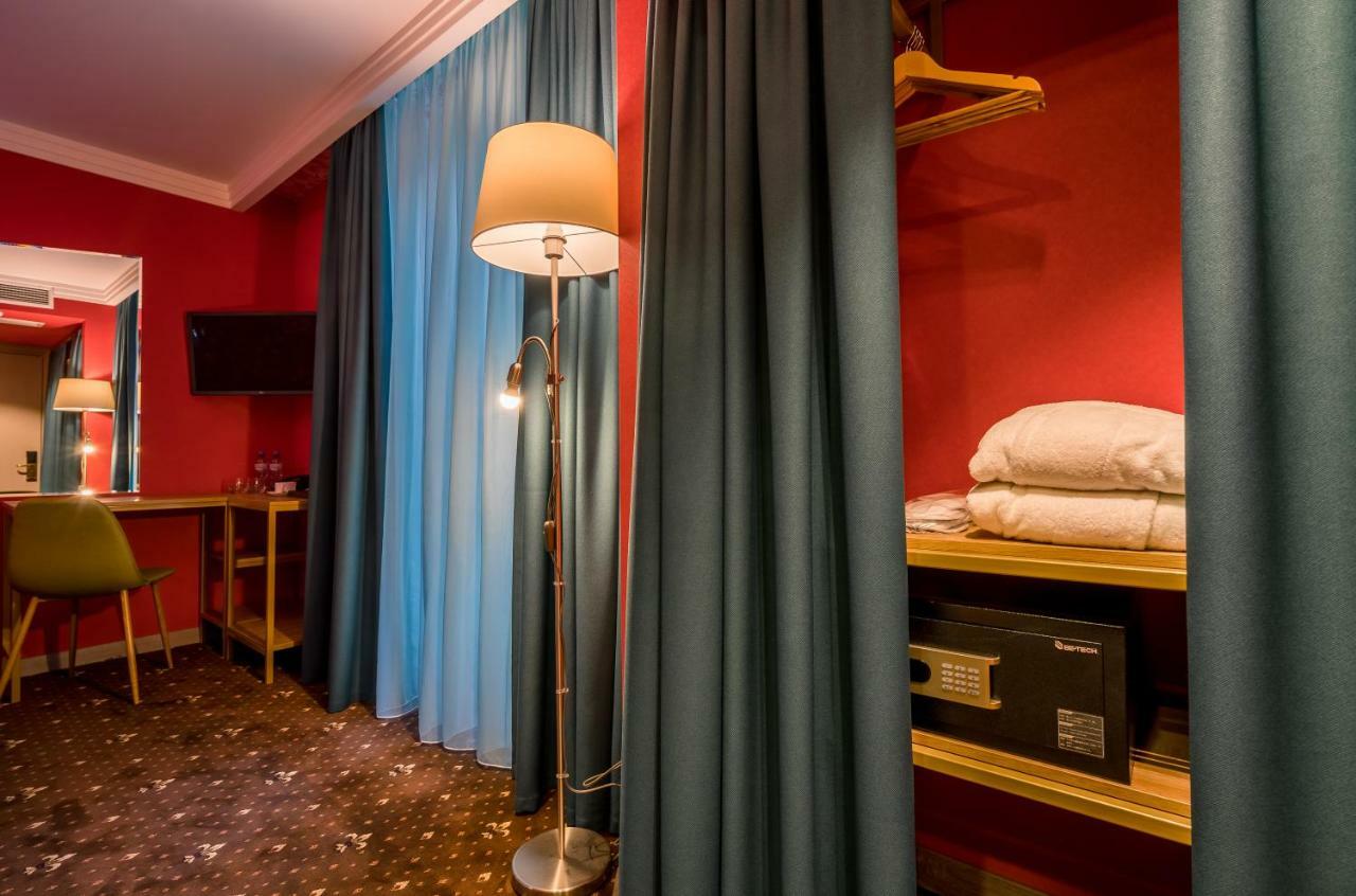 Gladius Inn Boutique Hotel By Dnt Group 第比利斯 外观 照片